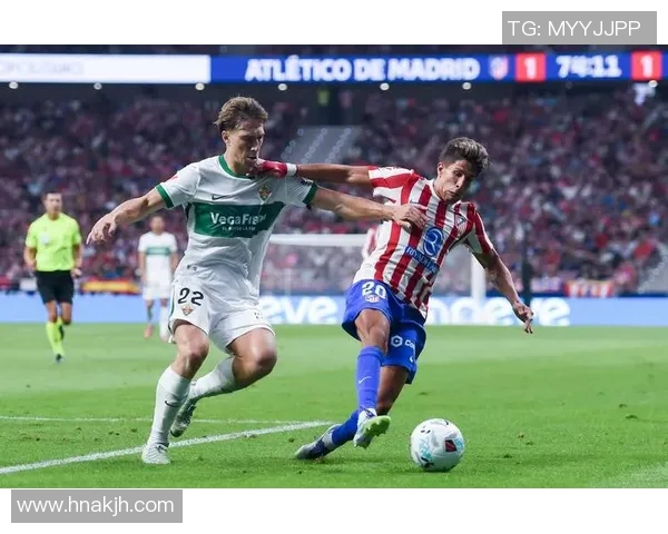 足球盛宴尽在眼前精彩赛事解析与明星球员背后的故事分享